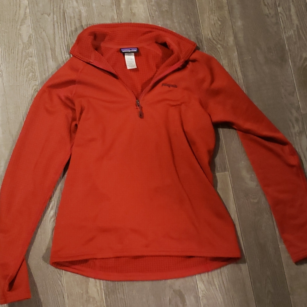 Patagonia quarter zip